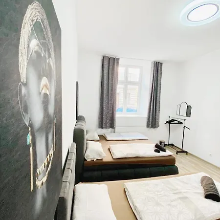 Family Studio- 7 Minutes To Schoenbrunn Palace Vienne Extérieur photo