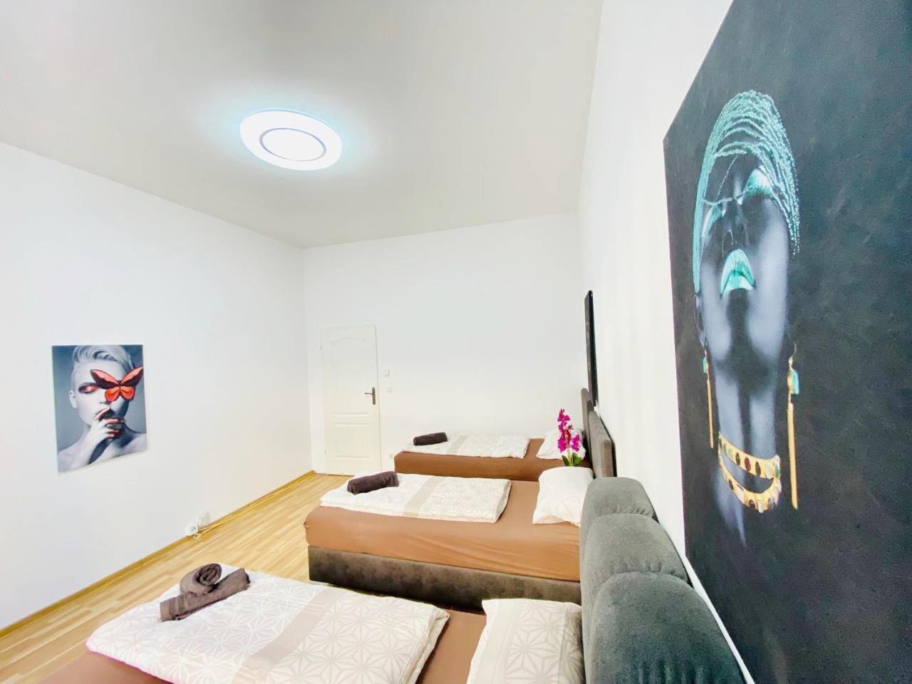 Family Studio- 7 Minutes To Schoenbrunn Palace Apartment